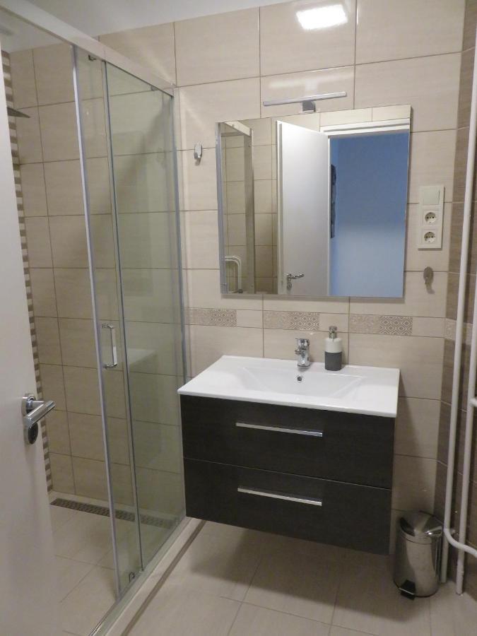 City Corner Central Mosonmagyarovar Bagian luar foto